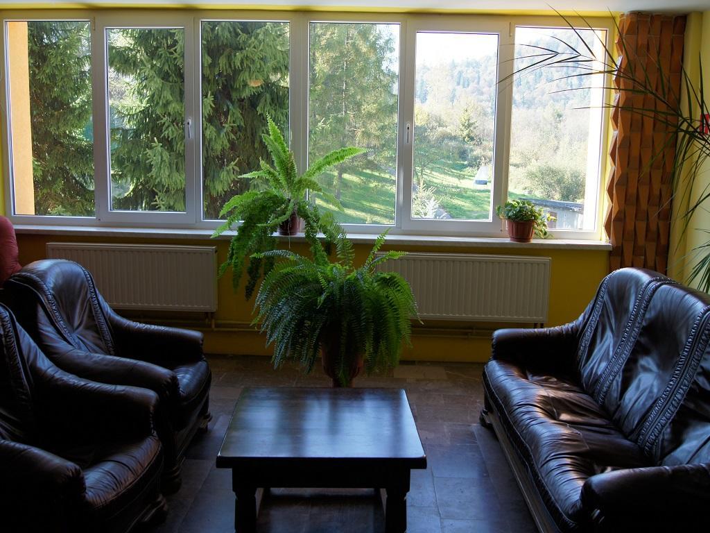 Готель Korona Sanatorium Uzdrowiskowe Мушина Екстер'єр фото